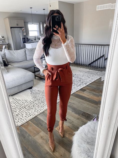 Paperbag Pants Outfit Casual, Oversized White Sweater Outfit, Rust Pants Outfit, Bride Bridal Shower Outfit, White Lace Top Long Sleeve, White Lace Top Outfit, Paperbag Pants Outfit, Lace Top Outfit White, Bridal Shower Outfit For Bride