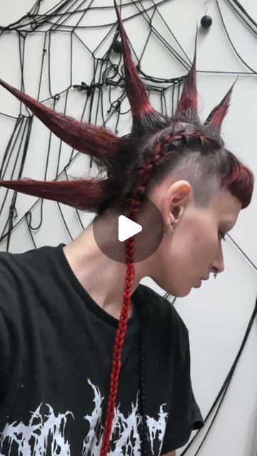 KATIE DEE on Instagram: "not my best spikes but they held up for like two days🗽🖤  using the @got2busa hairspray and gel as always.   #libertyspikes #spikes #hair #hairtutorial #libertyspikemohawk" Liberty Spikes Girl, Mohawk Spikes, Spiked Hairstyles, Spikes Hair, Hair Spikes, Liberty Spikes, John Murphy, Short Spiked Hair, Ponytail Tutorial