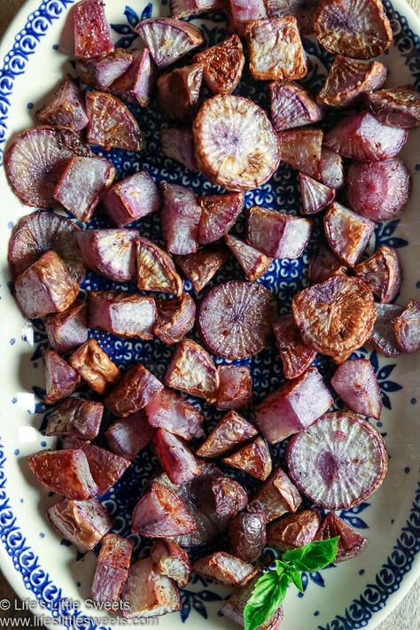 This Roasted Radishes recipe has the healthy, spicy, root vegetable Purple daikon radishes, regular olive oil, Kosher salt, pepper and cumin. You can keep it simple or season them with your favorite seasonings. #vegan #glutenfree #PurpleDaikonRadishes #roastedradishes #roasted #recipe #oliveoil #salt #koshersalt #pepper #cumin Roasted Radishes Recipe, Radishes Recipe, Misfits Market, Vegetarian Mains, Fall Veggies, Savory Rice, Roasted Radishes, Radish Recipes, Gluten Free Sides