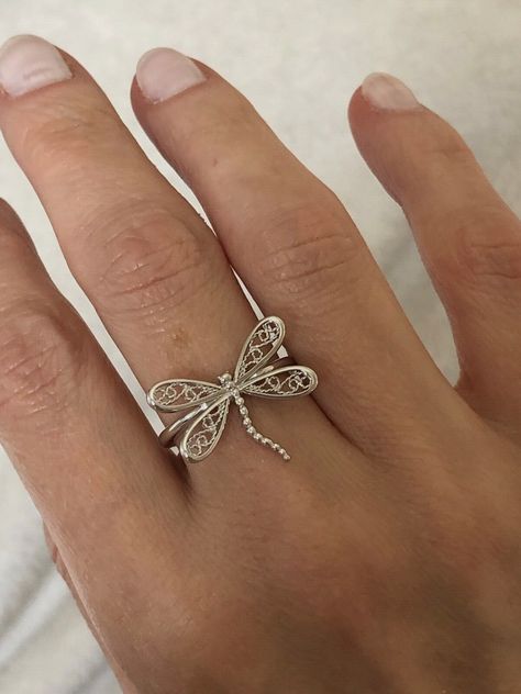 Dragonfly Jewelry Bracelets, Dragon Fly Ring, Silver Jewelry Boho, Vintage Ring Silver, Cute Rings Silver, Ring Designs Silver, Jewelry Silver Rings, Dragonfly Ring, Dragonfly Design