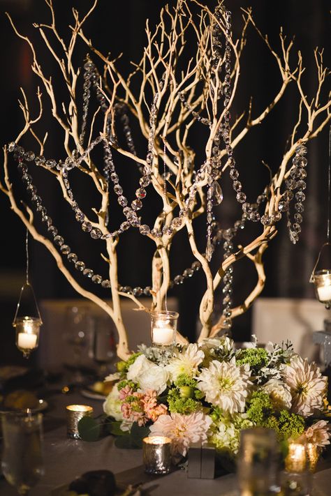 White Tree Branch Decor Tree Branch Arrangements, Gold Tree Branch Centerpiece, Branches Wedding Decor, Manzanita Tree Centerpieces, Manzanita Centerpiece, Tree Branch Centerpieces, Tree Branch Wedding, Branches Wedding, Tree Branch Wall Art