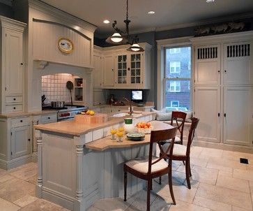 Traditional Kitchen Photos Column Kitchen Island Design, Pictures, Remodel, Decor and Ideas - page 7 Kitchen Island Ideas With Columns, Breakfast Bar Table, Kitchen Bar Design, Kitchen Island Bar, Kitchen Island Table, Eating Breakfast, Breakfast Bar Kitchen, Kitchen Island With Seating, Diy Kitchen Island