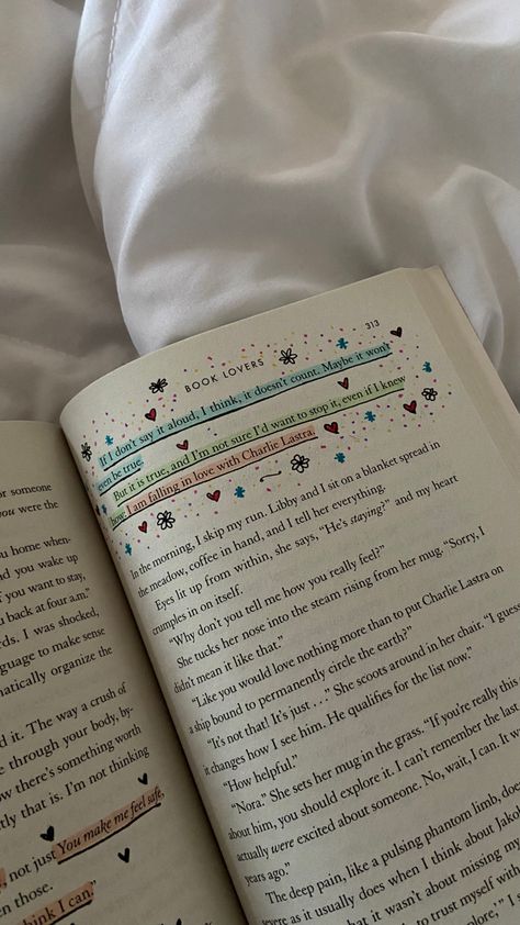 Book Annotating, Read In English, Friendship Photography, Romantic Novels To Read, Book Annotations, Reading Motivation, Doodle Books, Romantic Book Quotes, Book Annotation