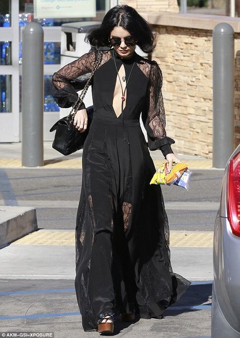 Wood Platform Sandals, Vanessa Hudgens Style, Black Lace Maxi Dress, Dark Goddess, Goth Clothes, Boho Goth, Quilt Dress, Witchy Fashion, King Kylie