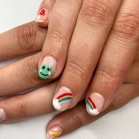 Nails Frog Art Designs, Frog And Mushroom Nail Art, Almond Frog Nails, Mush Room Nails, Trippy Mushroom Nails Acrylic, Acrylic Frog, G Nails, Nail Length, Autumn Nails