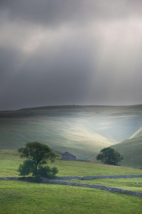 stormy light, Kettlewell, Yorkshire Dales Yorkshire Dales Landscape, England Countryside, Yorkshire Uk, Beautiful Landscape Photography, Countryside Landscape, Dream Cottage, Yorkshire Dales, Storm Clouds, Blue Bedroom