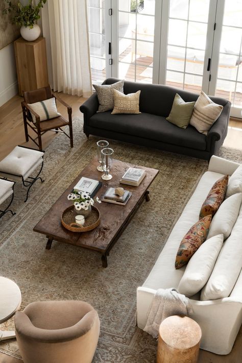 Mcgee Living Room, Studio Mcgee Living Room, Black Sofa Living Room, Sala Vintage, The Mcgee Home, Mcgee Home, Inspire Me Home Decor, Ideas Living Room, Studio Mcgee