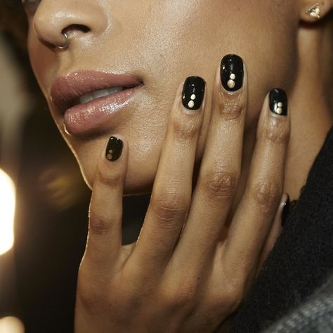 Matte Make Up, Classy Hair, Gel Nails Long, Video Makeup, Nails Opi, Simple Fall Nails, Nagellack Trends, Nail Design Video, Nails Yellow