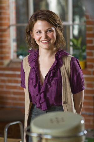 ginnifer goodwin Josh Dallas, Ginnifer Goodwin, Soft Gamine, British Accent, Purple Shirt, Hair Stuff, Dream Hair, Female Images, Hocus Pocus