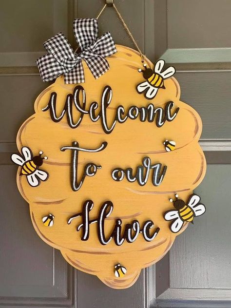 Bee Items, Bee Classroom Decor, Welcome To Our Hive, Bee Decorations, Bee Hive Craft, Bee Kitchen, Bee Themed Classroom, Bee Classroom, Honey Bee Decor