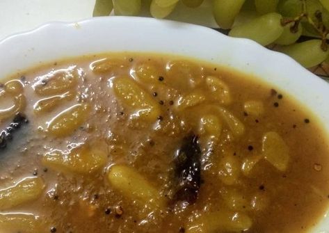 Grape Chutney Recipes, Sweet And Sour Recipes, Grape Uses, Sour Grapes, Chutney Recipe, Green Chutney, Chutney Recipes, Green Grapes, Sweet And Sour