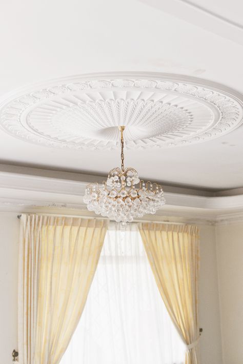 Crown molding ideas Ceiling Light Molding, Chandelier Crown Molding, Chandelier Molding, Parisian Crown Molding, Light Molding Ceilings, Vintage Crown Molding, Ornate Ceiling Moulding, Fancy Crown Molding, Parisian Ceiling