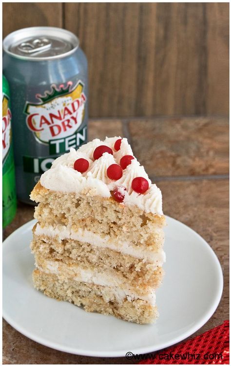 ginger ale cake 6 Ginger Cake Recipe, Recipe With Ginger, Christmas Cake Recipe, How To Stack Cakes, Ginger Cake, Christmas Cake Recipes, Funnel Cake, Cake Roll, Great Desserts