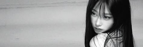 giselle aespa header Black And White Kpop Header, Giselle Twitter Header, Giselle Core Aesthetic, Aesthetic Black Pics, Aespa Twitter Headers, Twitter Pfp And Header, Giselle Black And White, Aespa Header Twitter, Aespa Widget