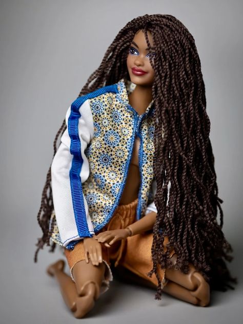 One of the georgeoust dolls of 2024! Kingdom Dolls, Hello Dollies, Black Barbies, Custom Barbie, Diva Dolls, Barbie Fashionista Dolls, 65th Anniversary, African American Dolls, Dolls Fashion