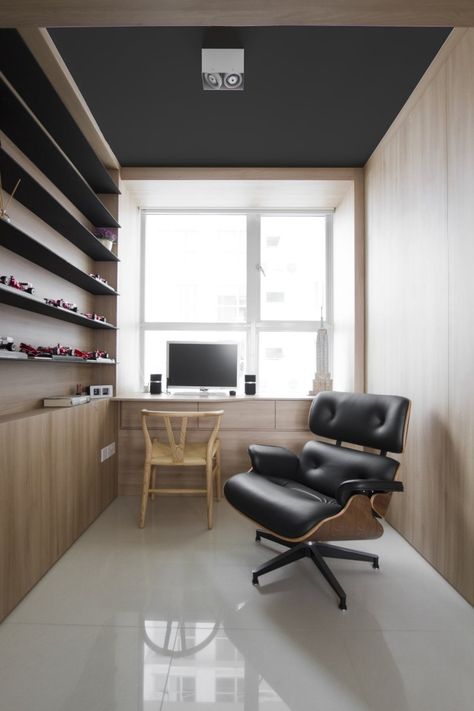 Natura Loft Apartment by AO Studios | HomeDSGN, a daily source for inspiration and fresh ideas on interior design and home decoration. Loft Apartment Interior, Study Nooks, Apartment Hacks, Loft Living, Loft Apartment, Study Table, Apartment Interior Design, Eames Lounge Chair, Apartment Interior