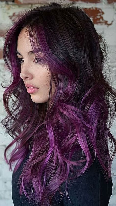 Maroon And Purple Hair, Funky Coloured Hair, Long Coloured Hair, Coloured Hair Inspiration, Black Ombre Hair Color, Brown Purple Ombre Hair, Purple Hair With Brown, Purple In Brown Hair, Purple Hair Dye Ideas For Brunettes