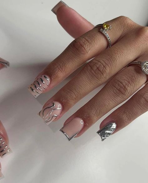 Simple Sets Nails, Square Gel X Nail Designs, One Nail Different Color, Square Nail Designs Trending Now, Overlay Nail Designs, Short Design Nails, Short Nail Designs Square, Square Short Nails Ideas, Shorties Nails Square