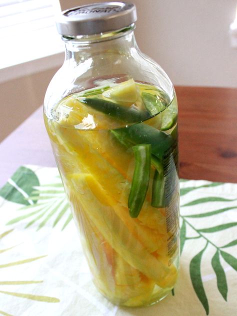 Jalapeno Infused Tequila, Jalapeno Tequila, Pineapple Infused Vodka, Pirate Drinks, Lemonade Bottle, Tacos And Margaritas, Infused Tequila, Infused Liquors, Tequila Recipe