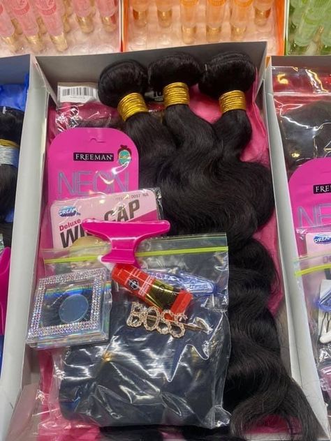 Hair Bundles Business Ideas, Wig Business Aesthetic, Black Hair Store Aesthetic, Wig Influencer Vision Board, Hair Packaging Ideas, Good Aliexpress Hair Vendors, Wigs Business, Wig Packaging, Good Hair Store Bundles