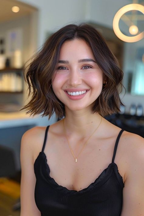 Unstyled short layered bob with natural brown waves Layered Haircuts Unstyled, Haircuts Unstyled, Layered Hair Ideas, Short Layered Haircuts For Women, Short Layered Hair, Boys Colored Hair, Yoga Poses For Two, Layered Haircuts For Women, Layered Hairstyles