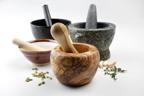 Makeup Recipes, Christmas Gifts For Parents, Wooden Utensils, Christmas Gift Sets, Wooden Chess, Personalized Gifts For Dad, Mortar And Pestle, Olive Wood, Rolling Pin