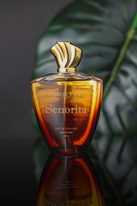 A spritz of perfume is the perfect way to add a touch of glamour to your look. Packshot Photography, Professional Lifestyle, Products Photography, 3d Product, Model Photography, Lifestyle Photography, Perfume Bottles, Lifestyle, Photography