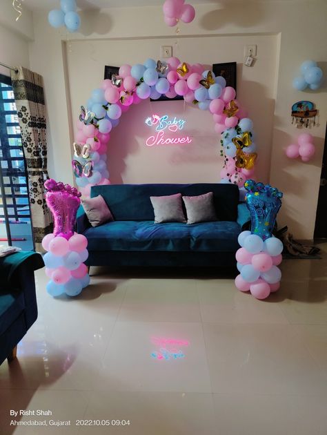 Welcome Baby Decoration Ideas At Home With Balloons, Indian Birthday Decorations At Home, Baby Shower Decorations Indian At Home, Mom To Be Decoration Ideas, Baby Welcome Decoration Home Indian, Godbharai Decoration, Baloon Decoration Idea At Home, Simple Baby Shower Ideas At Home, Balloon Decoration Ideas At Home