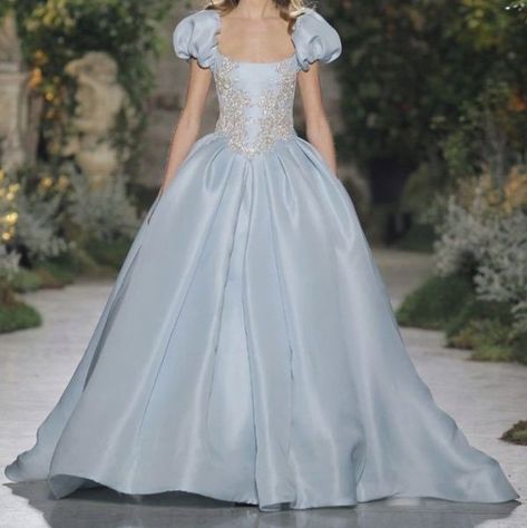 Cinderella Gown Aesthetic, Cinderella Dress Inspired, Cinderella Outfit Aesthetic, Cinderella Silver Dress, Cinderella Inspired Gown, Cinderella Aesthetic Dress, Cinderella Dress Aesthetic, Cinderella Prom, Cinderella Aesthetic Outfit