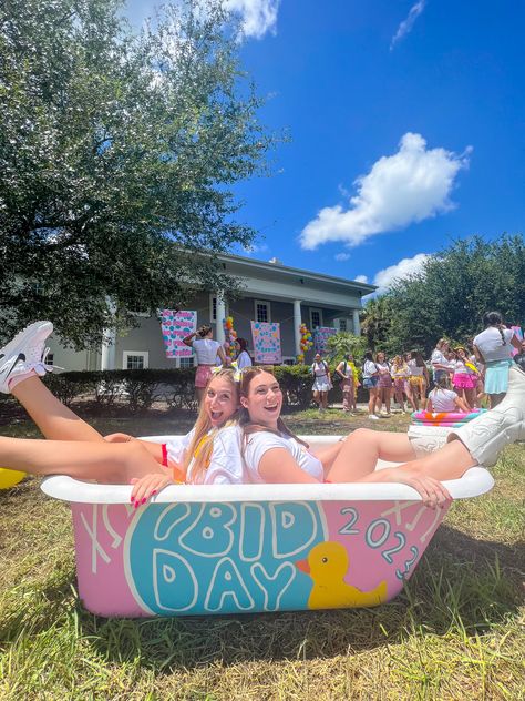 So Fresh So Clean Bid Day, Chi Omega Bid Day, Preppy Sorority, So Fresh So Clean, Sorority Bid Day, Bid Day Themes, Crab Dip, Pi Phi, Phi Mu