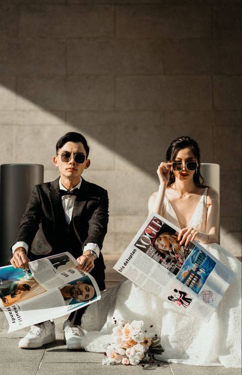 Modern Pre Wedding Shoot, Pre Wed Photoshoot, Pre Wedding Ideas, Prenup Theme, Korean Wedding Photoshoot, Pre Wedding Photoshoot Theme, Prenuptial Photoshoot, Prenup Shoot, Pose Prewedding