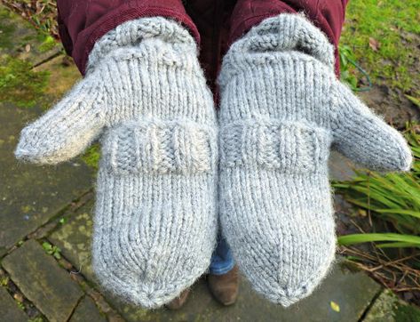 Convertible Mittens Knitting Pattern Free, Convertible Mittens Pattern, Flip Top Mittens Pattern Free Knitting, Convertible Mittens Knitting Pattern, Fingerless Mittens Pattern, Knitting Mittens, Knitting Gloves, Knitting Gloves Pattern, Fingerless Gloves Knitted Pattern