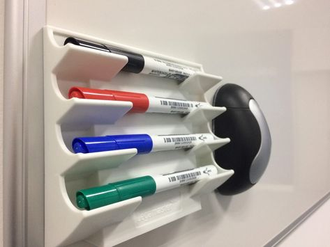 This Teacher's Viral Hack to Revive Dead Dry Erase Markers is Brilliant! Marker Hacks, Popular Bookstore, Diy Wrinkles, Fast Moving Consumer Goods, Expo Marker, Whiteboard Marker, Memory Care, Information And Communications Technology, Wool Balls