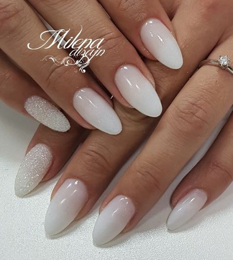 Unghie Sfumate, Milky Nails, Romantic Nails, Bride Nails, White Nail, Neutral Nails, Bridal Nails, Chic Nails, Best Acrylic Nails