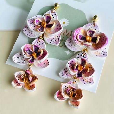 Clay Small Business, Orchid Species, Earring Posts, Lightweight Earrings, Floral Earrings, Sensitive Ears, Handmade Polymer Clay, Silver And Gold, Polymer Clay Earrings