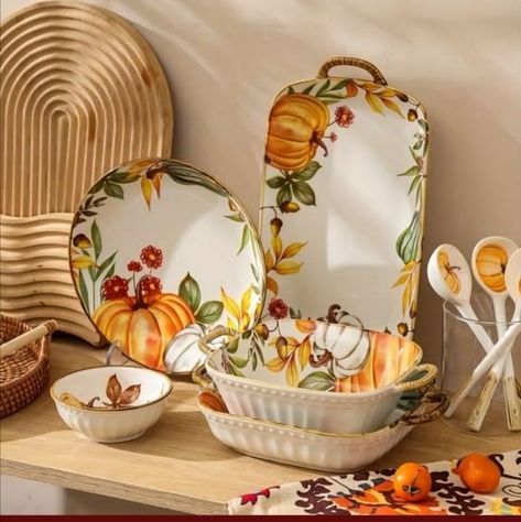 Dinnerware Set Modern, Steak Plates, Ceramic Dinnerware Set, Patterned Plates, Ceramic Dinnerware, Glass Pumpkins, Decorative Dish, Autumn Gifts, Ceramic Set