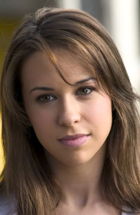 Lacy Chabert, Not Another Teen Movie, Good Comedy Movies, Lay Lay, Female Movie Stars, Blonde Actresses, Lacey Chabert, Comedy Movie, Country Women