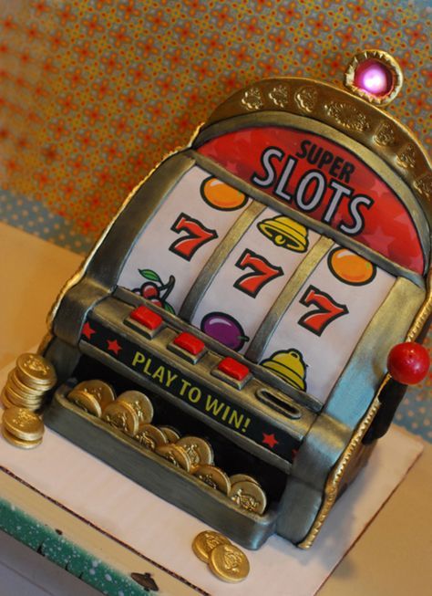 Casino Cake, Casino Birthday, Jackpot Casino, Peter Hale, Jack O'connell, Slot Machine Cake, Gambling Cake, Machine Video, Slot Machine Party