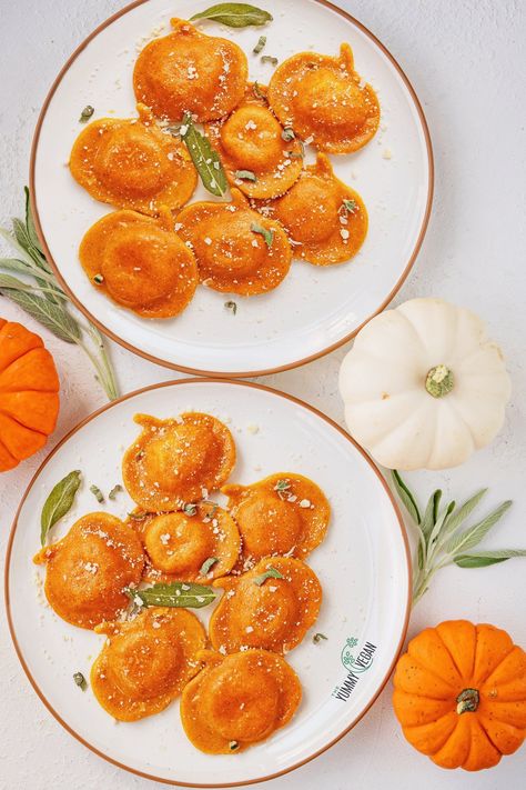 Pumpkin shaped vegan cheese ravioli — The Yummy Vegan Butternut Squash Lasagna Rolls, Butter And Sage Sauce, Pine Nuts Pasta, Dairy Free Butter, Ravioli Soup, Sage Sauce, Creamy Garlic Pasta, Butternut Squash Lasagna, Pumpkin Ravioli