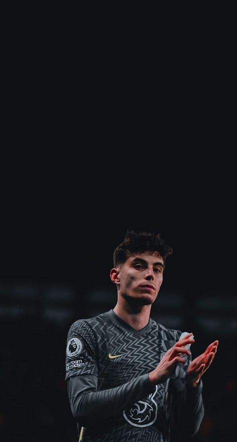 Havertz Chelsea, Football Players Pictures, Fifa Qatar, Chelsea Wallpapers, Chelsea Team, Football Players Photos, Football Or Soccer, Kai Havertz, Fifa Football