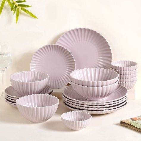 Stoneware dinner sets