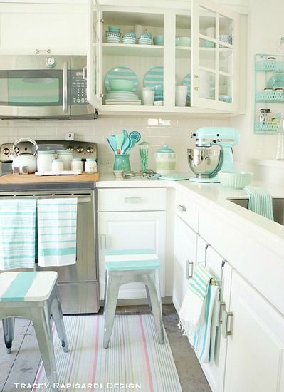 I am absolutely gushing over this sweet cottage... the mints, aquas, the stripes... oh MY!! Pastel Beach house Kitchen Beach Cottage Kitchens, Beach Cottage Kitchen, Kitchen With White Cabinets, Beach House Kitchens, Beach Kitchens, Dream Beach Houses, Decor Ikea, Cottage Kitchens, Style Cottage