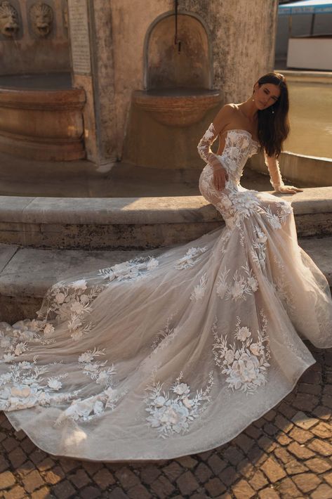 Verona | Berta Fall 2024 Wedding, Extravagant Wedding Dress, Italy Wedding Dress, Trumpet Bridal Gown, Dramatic Wedding Dress, Pnina Tornai Wedding Dress, Wedding Dress Photography, Backless Lace Wedding Dress, Berta Wedding Dress