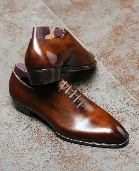 Best Wedding Shoes for Groom - Whole Leather Oxford Wedding Shoes For Groom, Shoes For Groom, Best Wedding Shoes, Oxford Shoes For Men, Fun Wedding Shoes, Oxford Shoe, Gentleman Shoes, Gents Fashion, Bespoke Shoes