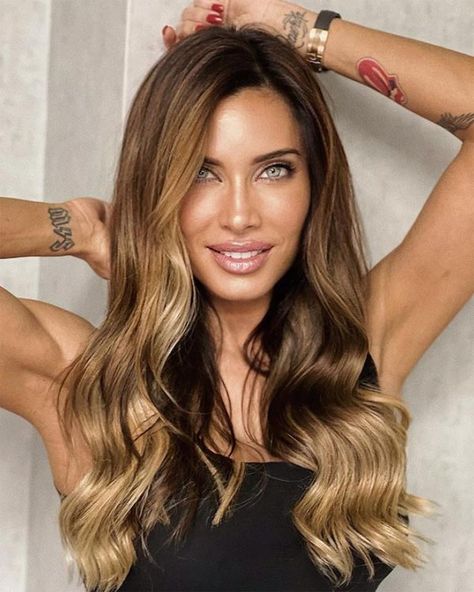 Wonder Woman, Wonder, Long Hair Styles, Hair Styles, Makeup, Hair, Beauty, Color, Instagram