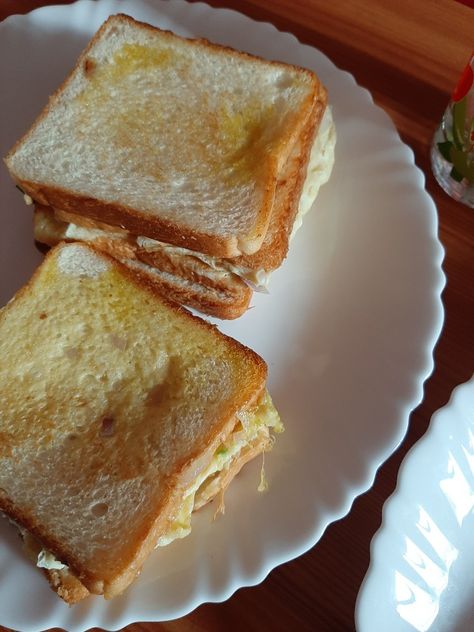 Egg Mayonnaise, Egg Photo, Egg Sandwich, Egg Sandwiches, Cafe Food, Mayonnaise, Aesthetic Food, French Toast, Sandwiches