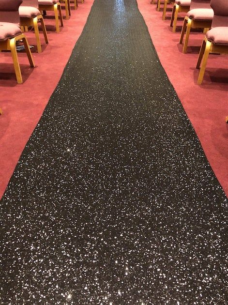 Glam Wedding Ceremony, Runner Wedding Aisle, Glitz Wedding, Black And White Tablecloth, Wedding Aisle Runner, Gold Tablecloth, Welcome To Our Family, Mexican Table Runner, Aisle Runner Wedding