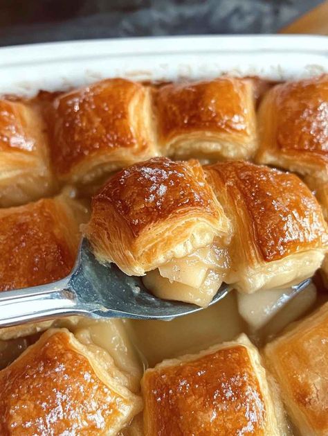 5-INGREDIENT APPLE DUMPLINGS Apple Dumpling Casserole, Apple Dumplings With Pie Crust, Crockpot Dumplings, Crescent Roll Apple Pie, Easy Apple Dumplings, Cinnamon Crescent Rolls, Baking Storage, Apple Desserts Easy, Canned Apple Pie Filling