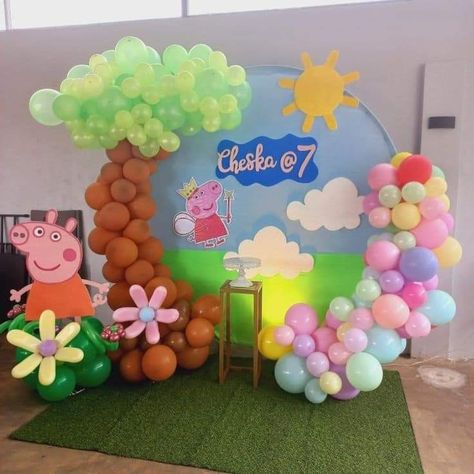 Peppa Pig Balloon Decoration, Peppa Pig Theme Birthday, Peppa Pig Backdrop, Birthday Entrance, Bday Party Boy, Peppa Pig Birthday Decorations, Peppa Pig Balloons, Peppa Pig Decorations, Pig Balloon