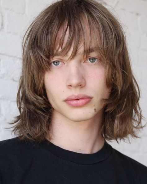 Best Long Haircuts, Long Haircuts With Bangs, Guy Haircuts Long, 70s Hair, Long Haircuts, Corte De Cabelo Masculino, How To Style Bangs, Long Hair With Bangs, Hair Reference